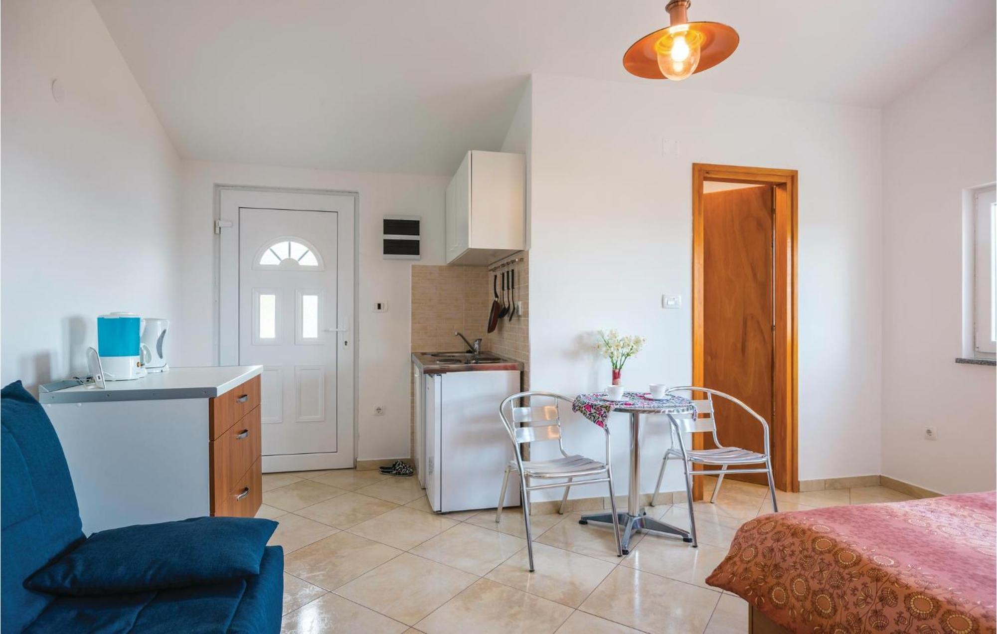 Nice Home In Martina With Kitchen Exterior foto